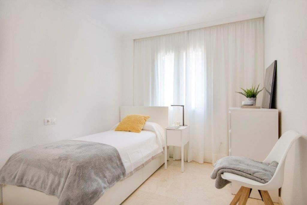 Apartamento Family Scandinavia Center & Near The Málaga