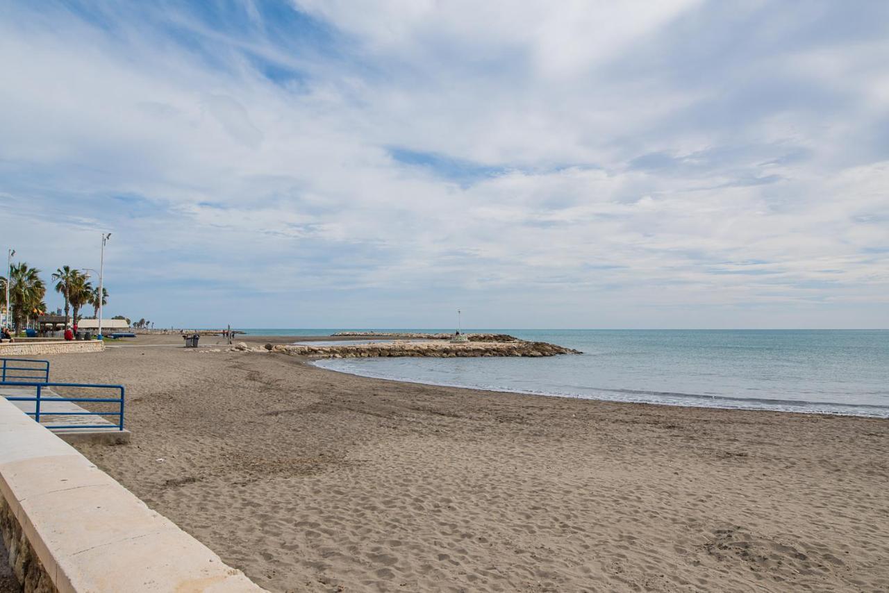 Malagaonbeach 1 - Two Bedrooms - Up To 3 People - 10 Meters * Málaga