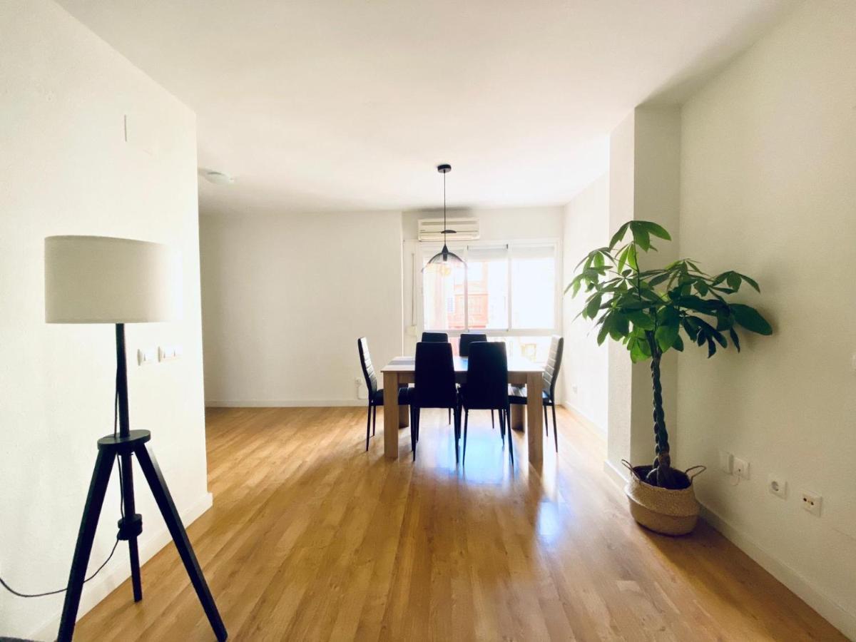 Gmc Turistics - The Picasso Neighborhood House Apartamento