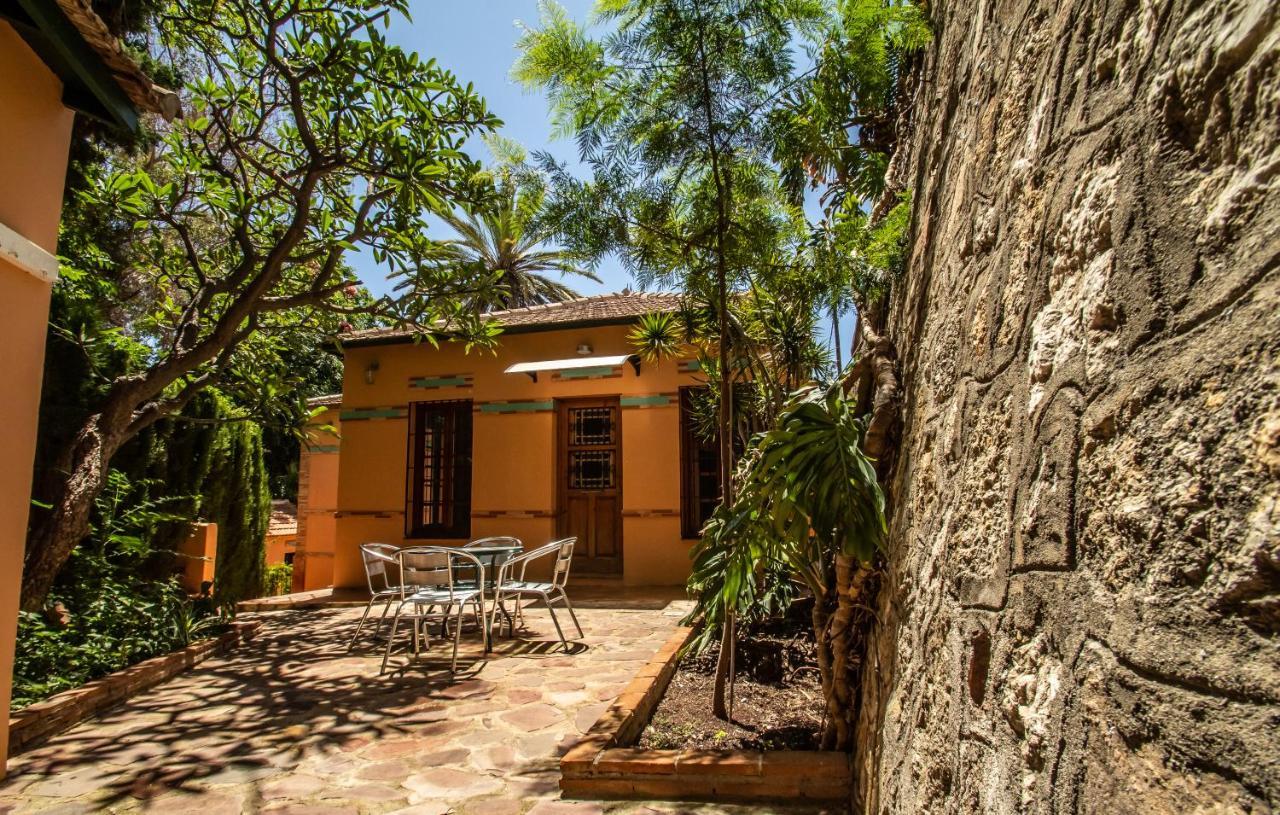 Villa Regionalista Principios Siglo Xx 1919 -pedregalejo-baños Del Carmen Piscina Climatizada Bajo Peticion Málaga