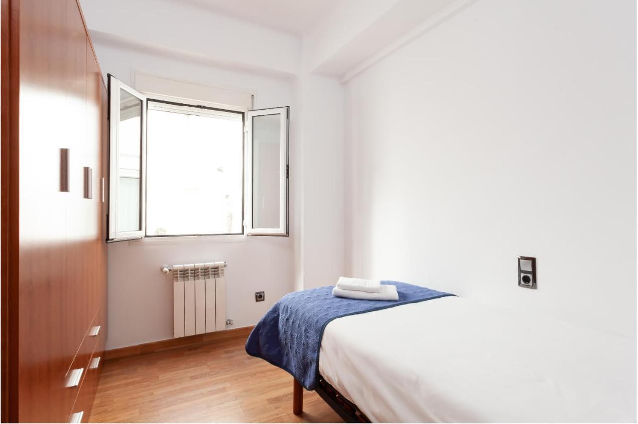 Nicemalaga Junto Al Centro Familias Grupos 7hab Apartment Malaga