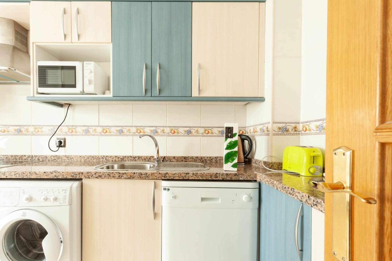 Nicemalaga Junto Al Centro Familias Grupos 7hab Apartment Malaga