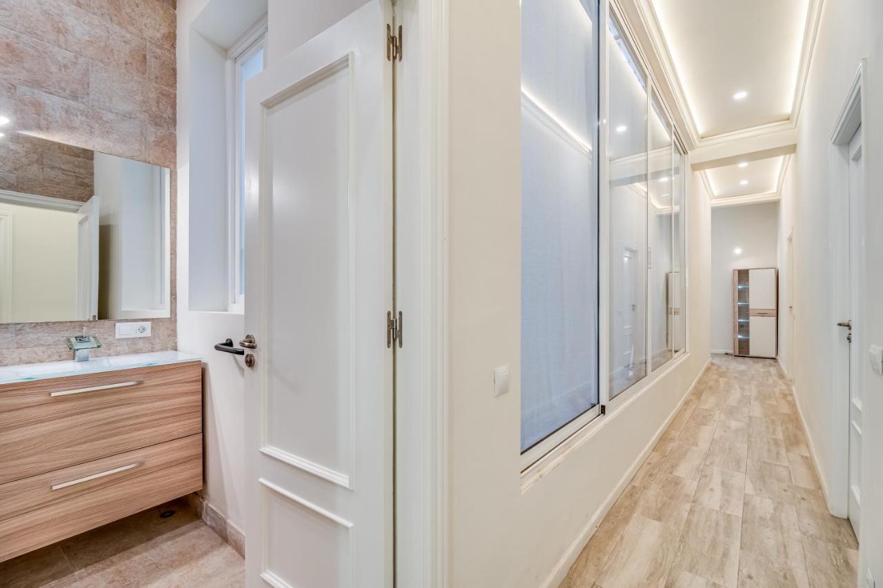 Center Apartment *