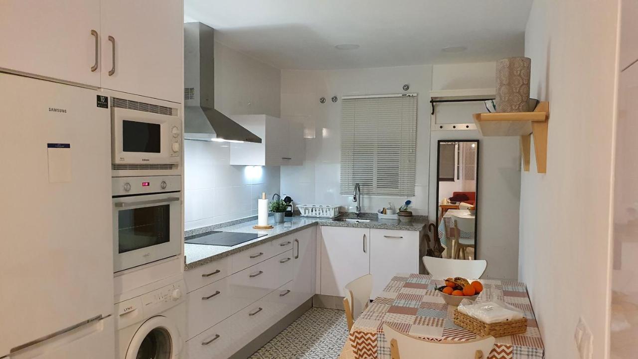 Apartment La Plaza, Free Parking! *