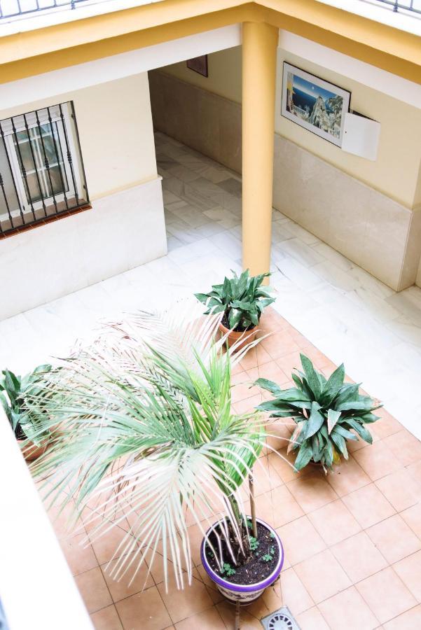 Blonski-yellow Apartment *