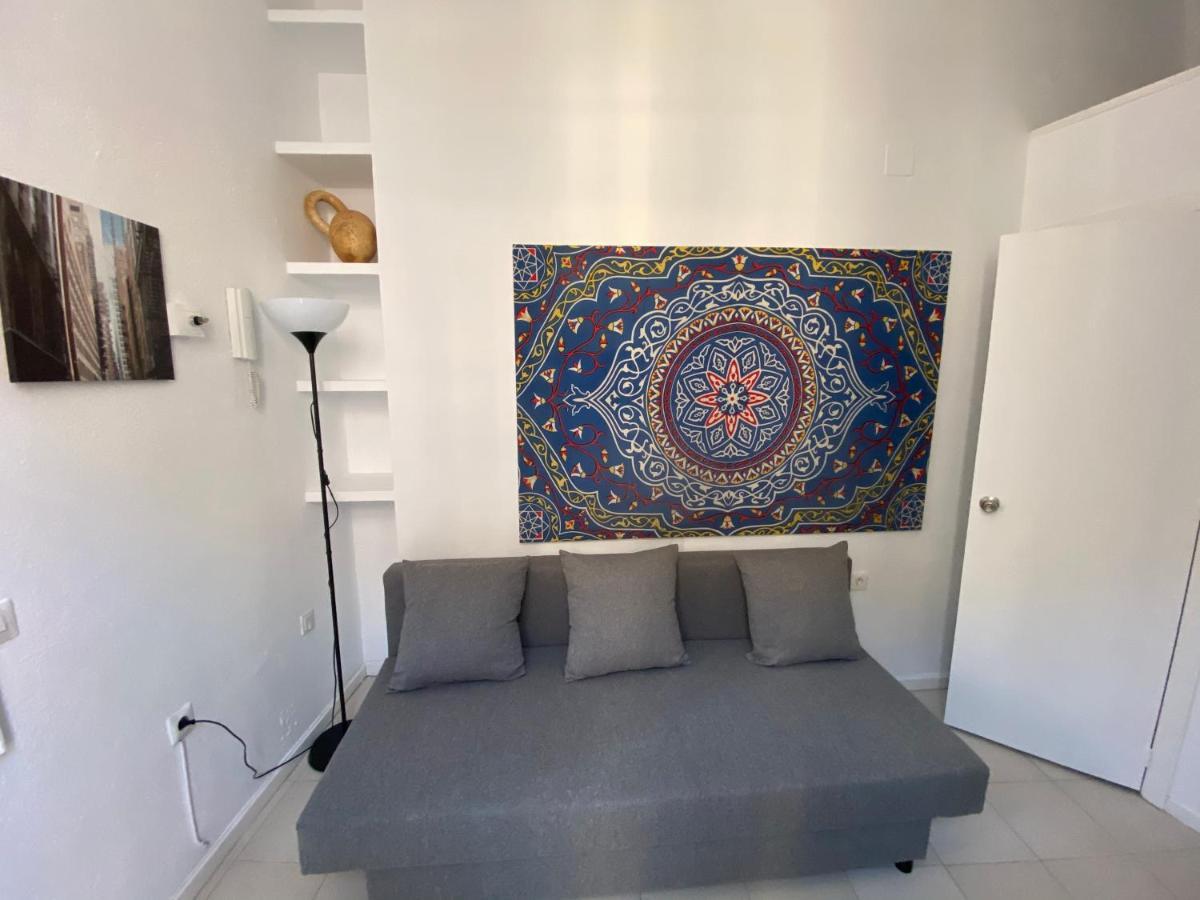 Babel Apartment *