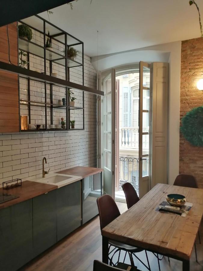 Apartment A&n Collector