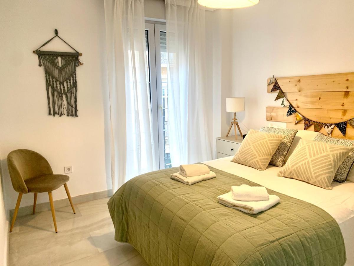Homely Larios *