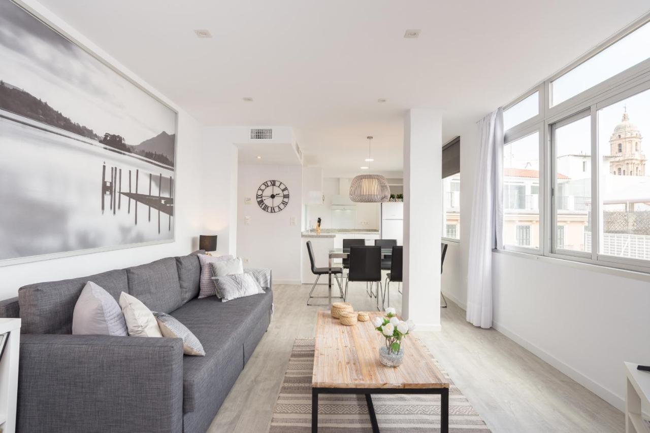 Apartment Urbe10 Angel Ganivet 2 Bedrooms *