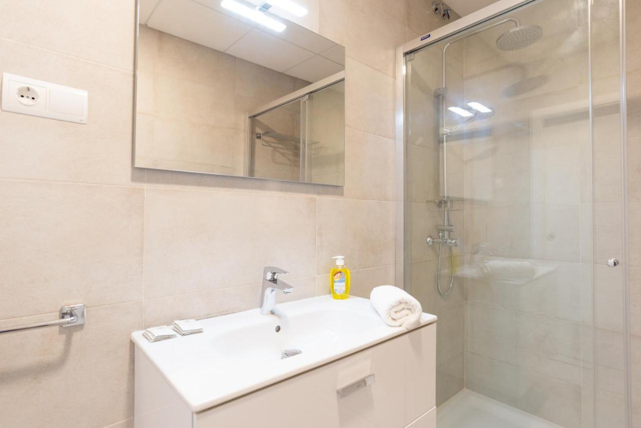 Apartment Urbe10 Atarazanas 2 Bedrooms