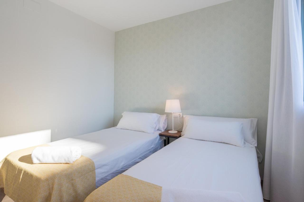 Urbe10 Atarazanas 2 Bedrooms Apartment Malaga