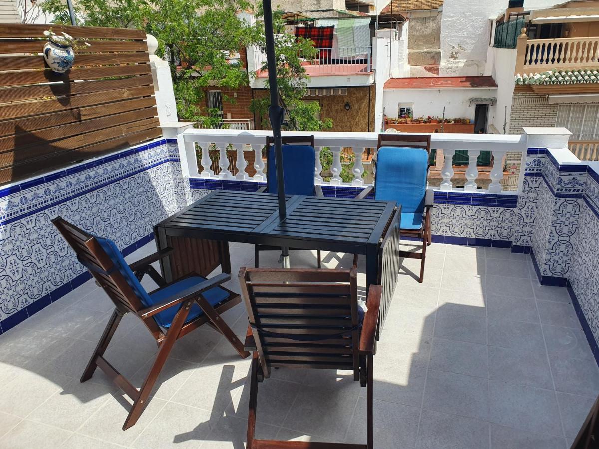 Private Townhouse With Roof Terrace Close To The *