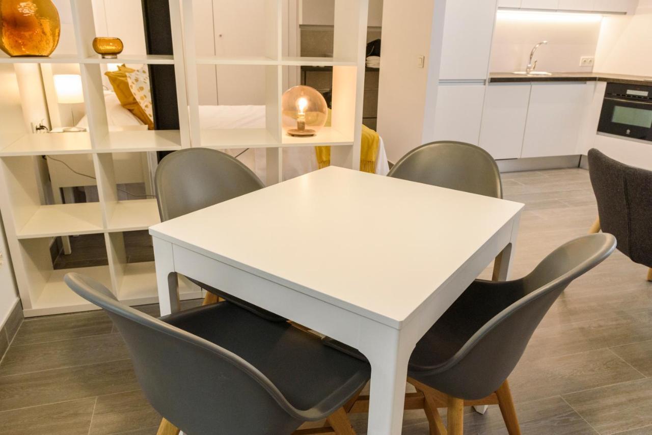 Apartamento Renthas Fernando De Lesseps Estudio Málaga