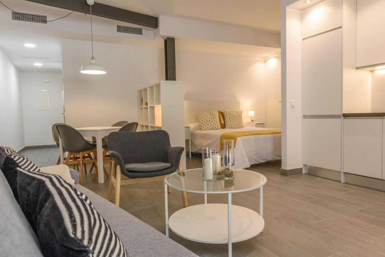 Renthas Fernando De Lesseps Estudio Apartamento *