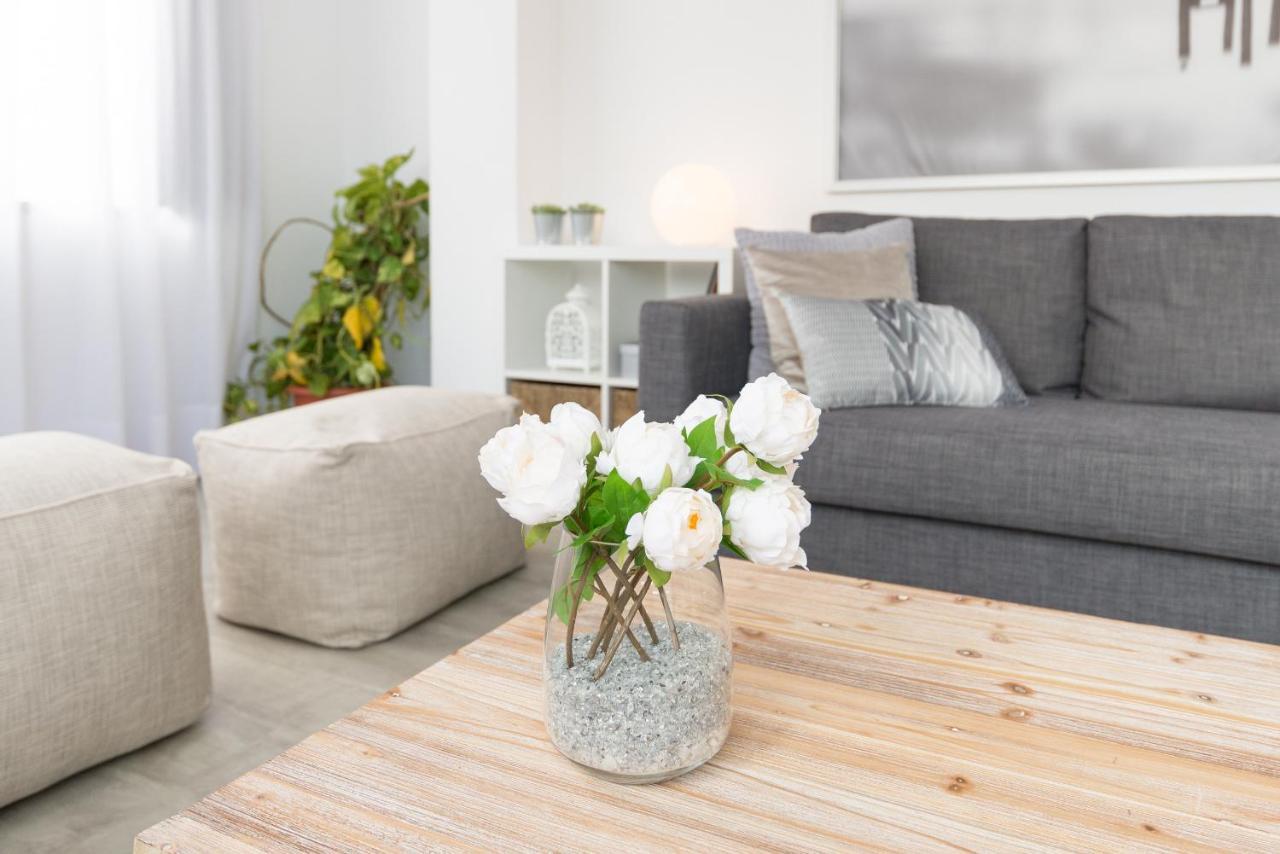 Urbe10 Angel Ganivet 2 Bedrooms Appartement *