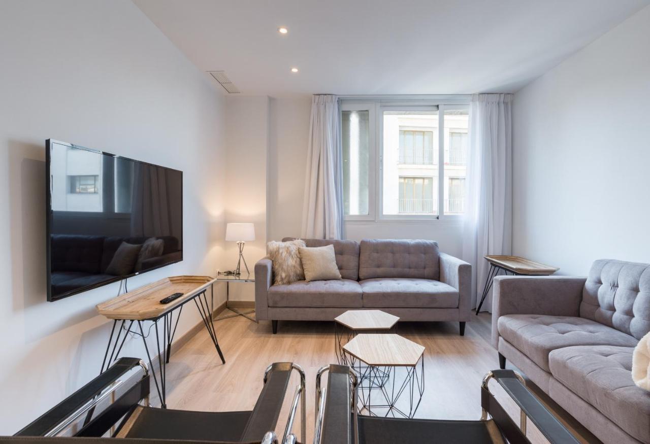 Urbe10 Premium Atarazanas 4 Bedrooms Apartment Málaga