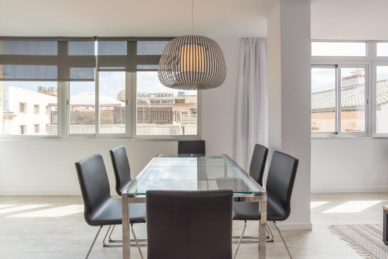 Urbe10 Angel Ganivet 2 Bedrooms Málaga