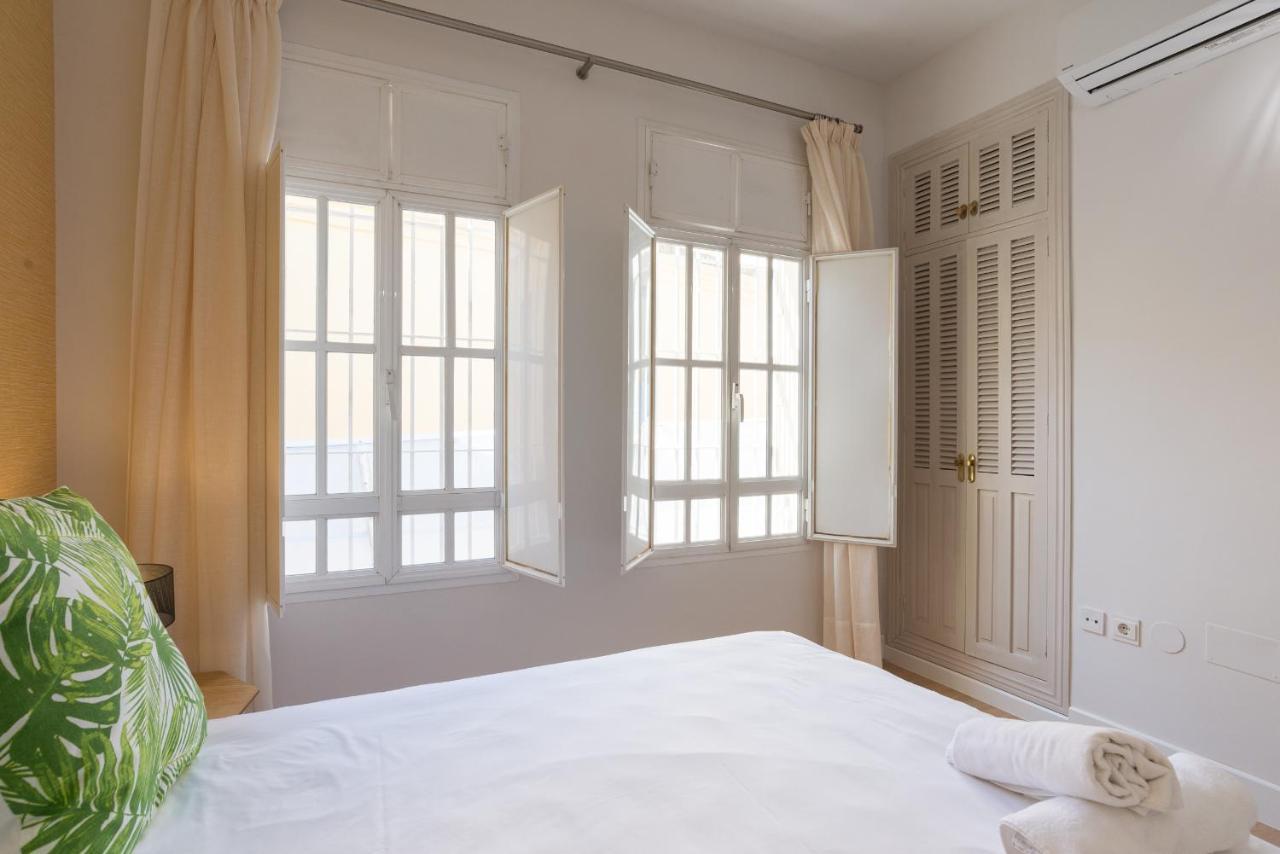 Urbe10 Plaza De La Merced Duplex 1 Bedroom Málaga