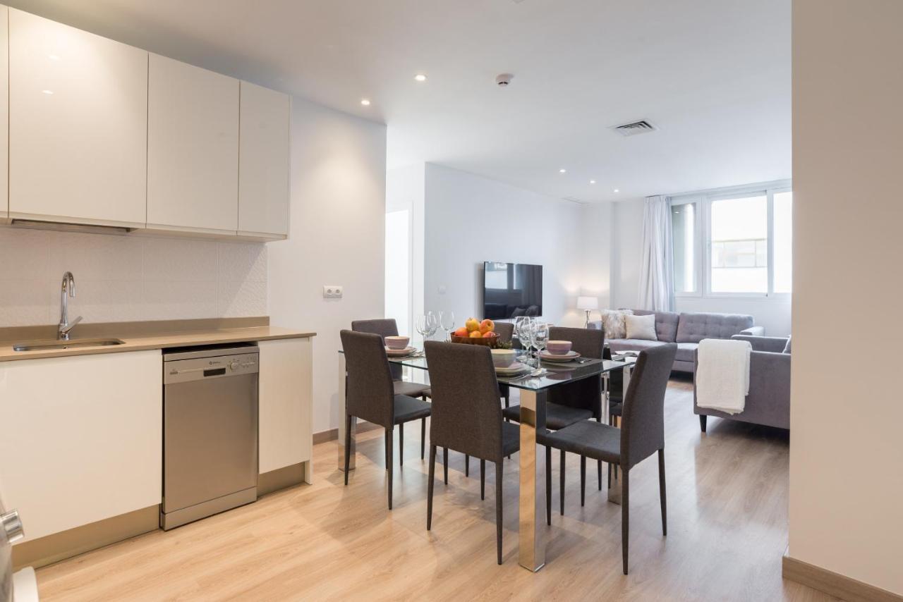 Apartment Urbe10 Premium Atarazanas 4 Bedrooms Málaga