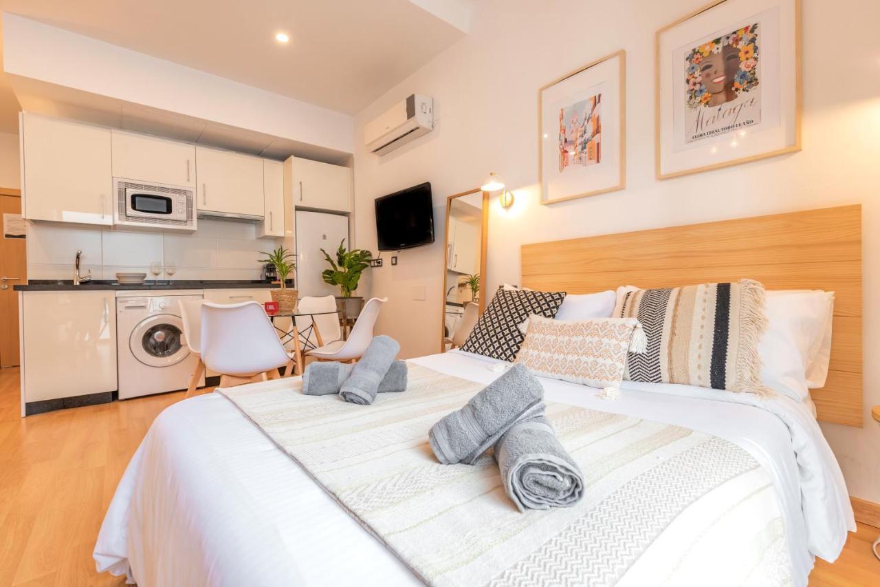 Apartamento Romantic In The Center By Rems Málaga