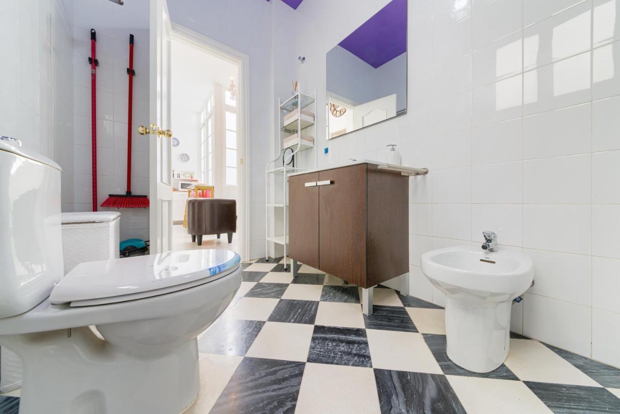 Holidays2malaga Calle Nueva 2 Bedrooms High Speed Wifi * Malaga
