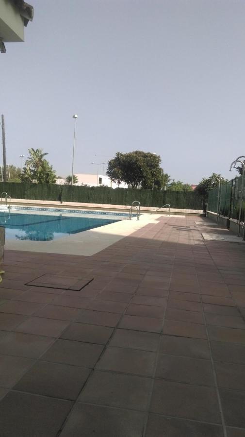 Piso Muy Amplio En . * Malaga