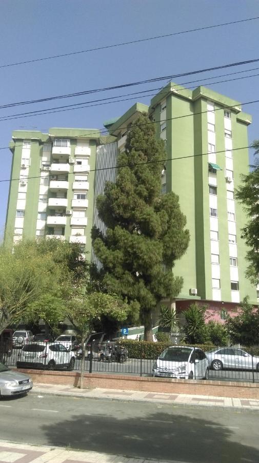 Piso Muy Amplio En . Apartment *