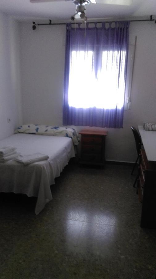 Piso Muy Amplio En . * Malaga