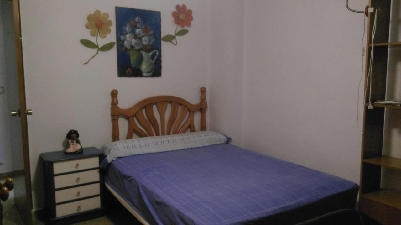 Apartment Piso Muy Amplio En . Malaga