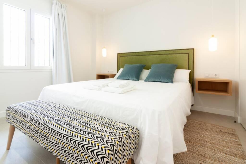 Miramar Luxury 2 Bedroom Freshapartments Apartment