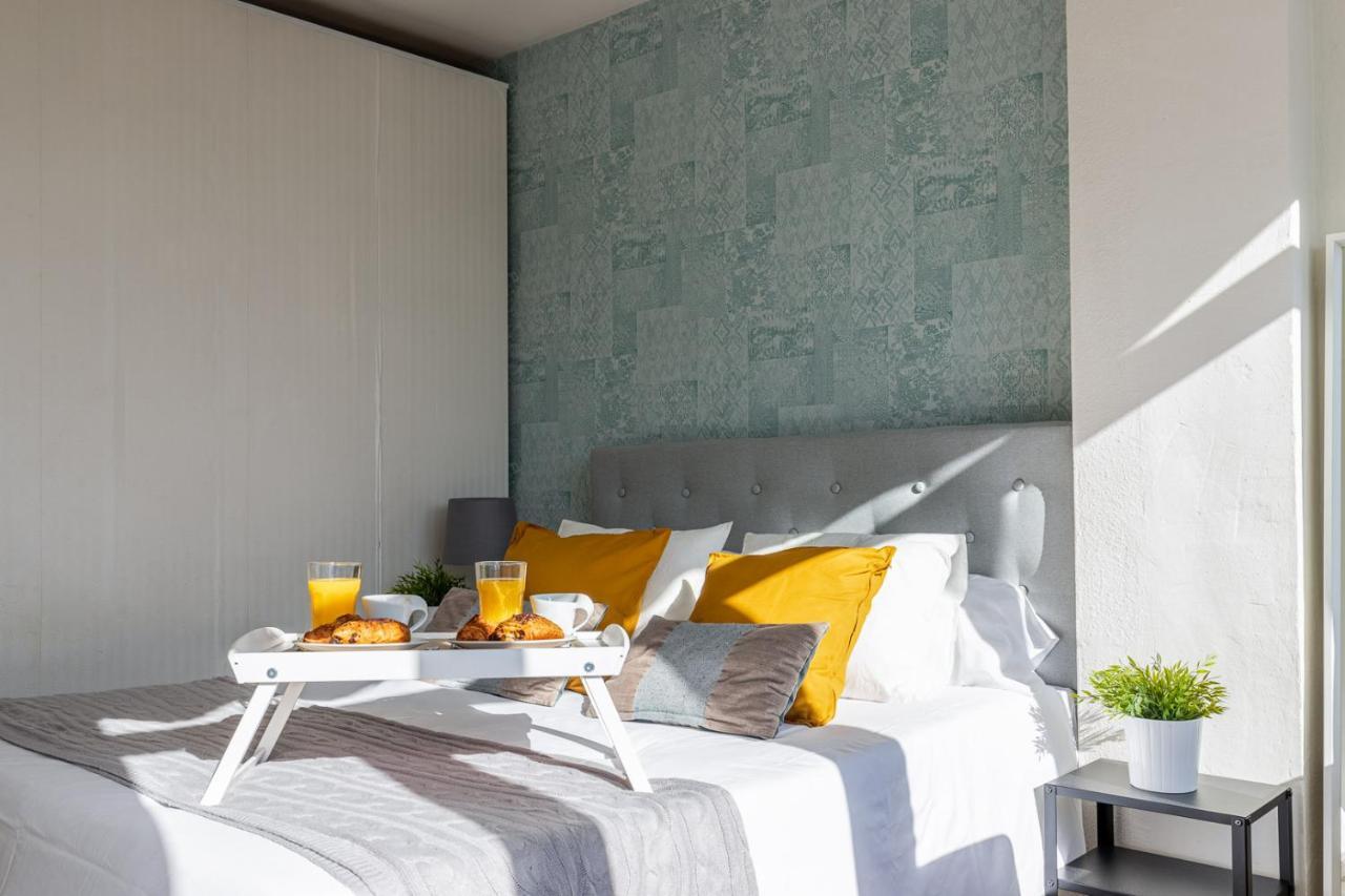 Apartment Living4malaga Beach *
