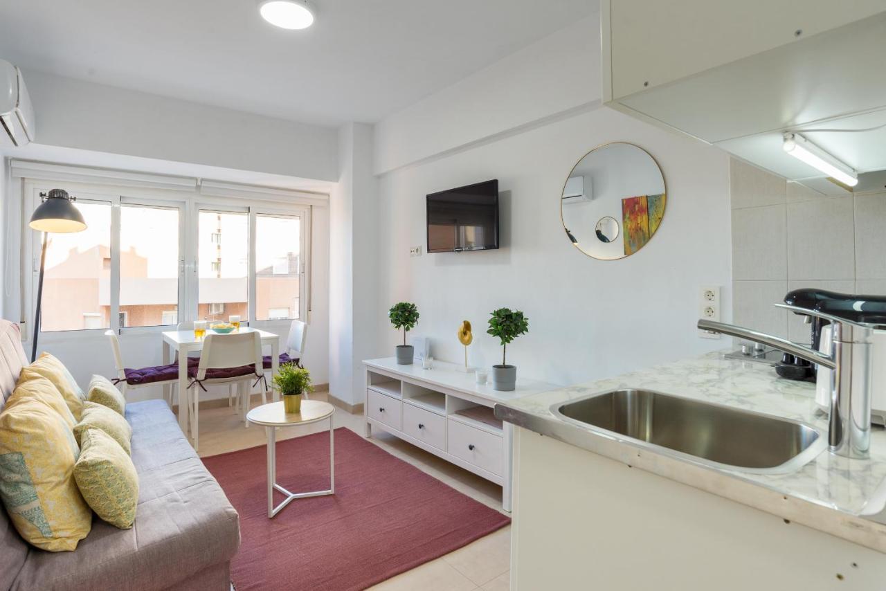Mp7 Renovated Right On The 700 Meters Away From Old Town Apartment *