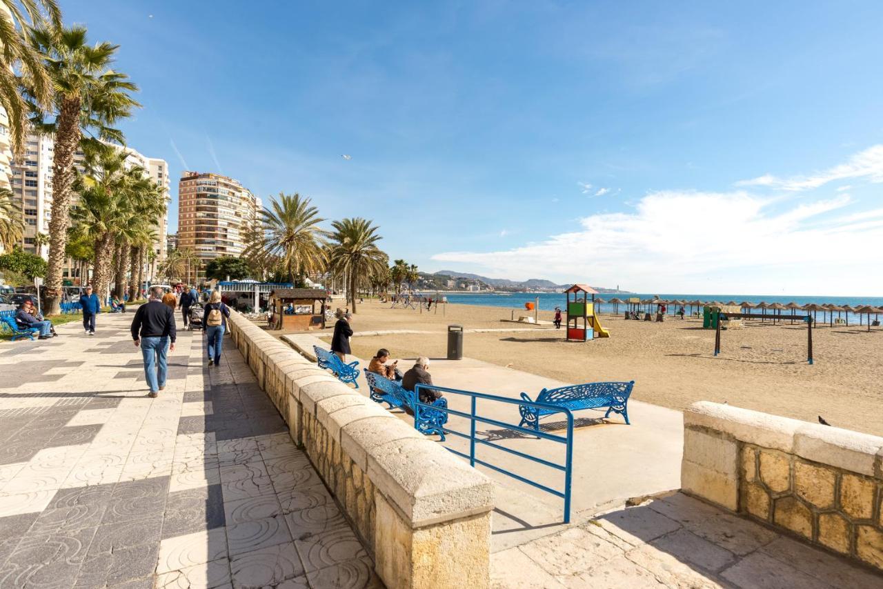 Mp2-bright Beachfront Studio Walk To Old Town Malaga