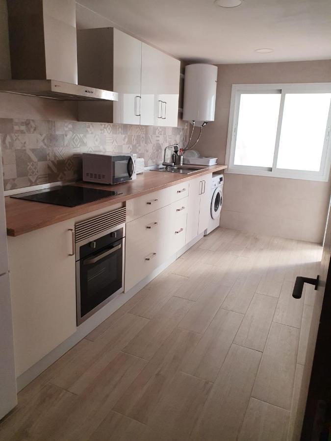 Apartamento 5 Minutos Centro Reformado. Apartment