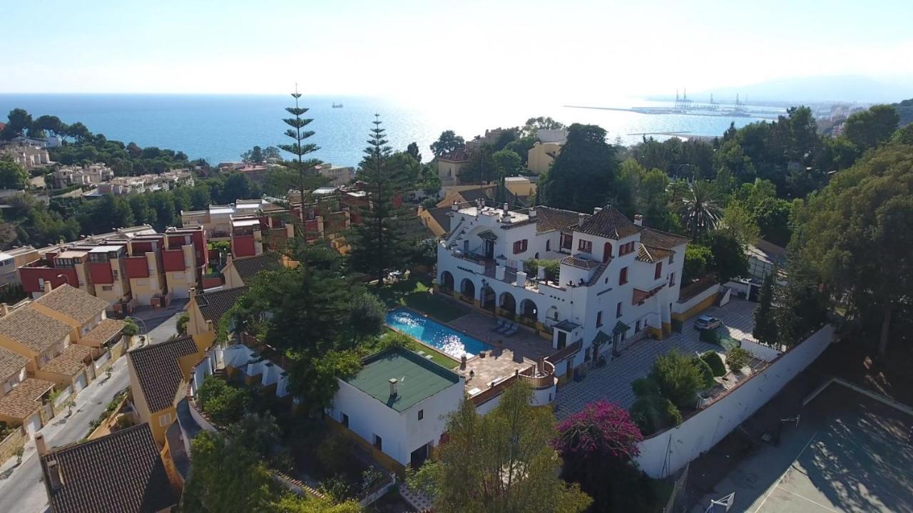 Clavero Villa