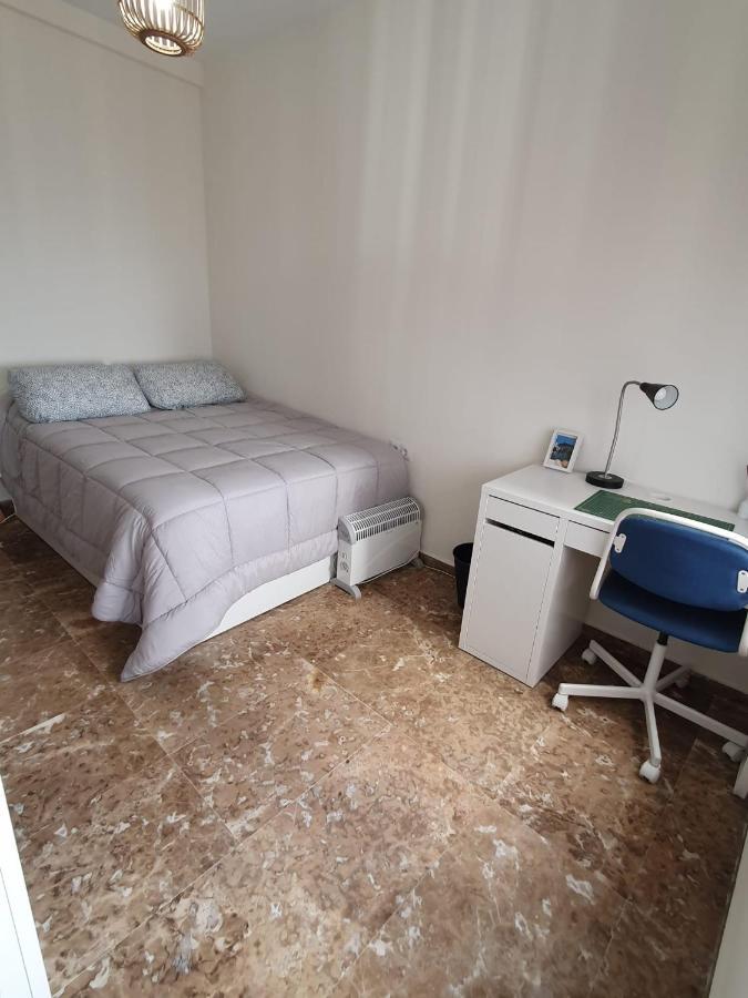 Apartamento 5 Minutos Centro Reformado. Apartment *