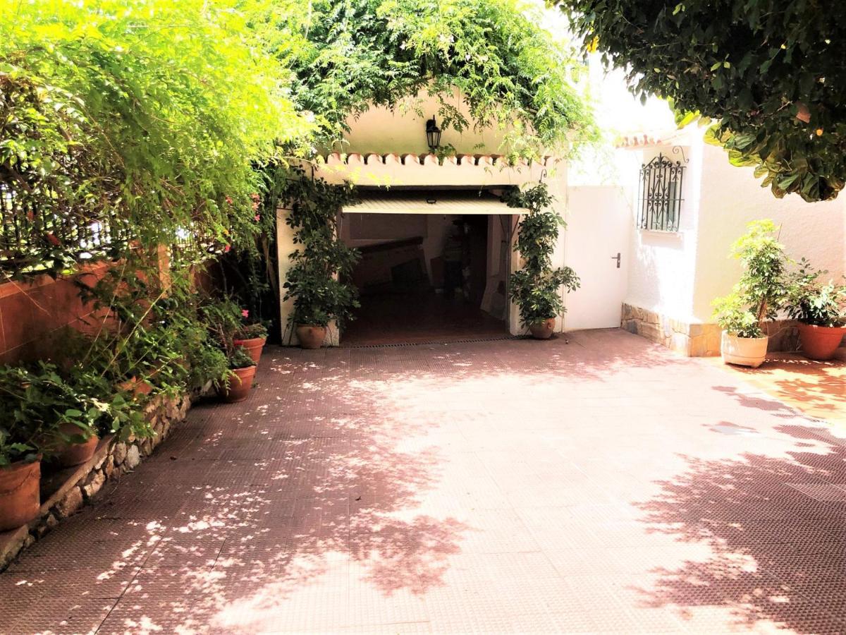 Rentcostadelsol Pinares-malaga *