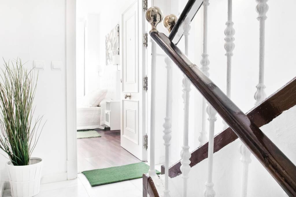 Company 34 Guest house