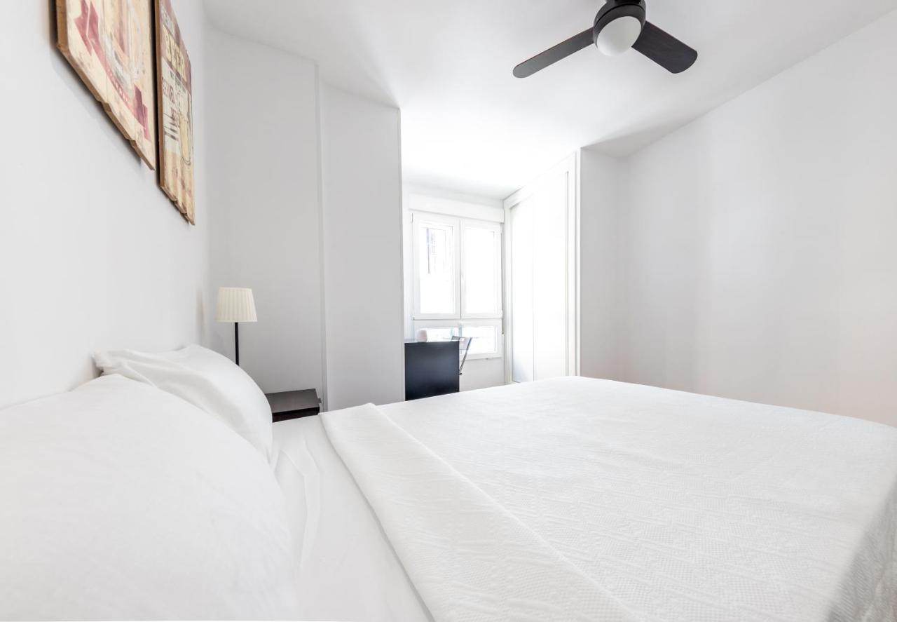 Minimalistic In The Heart Of Apartment Malaga