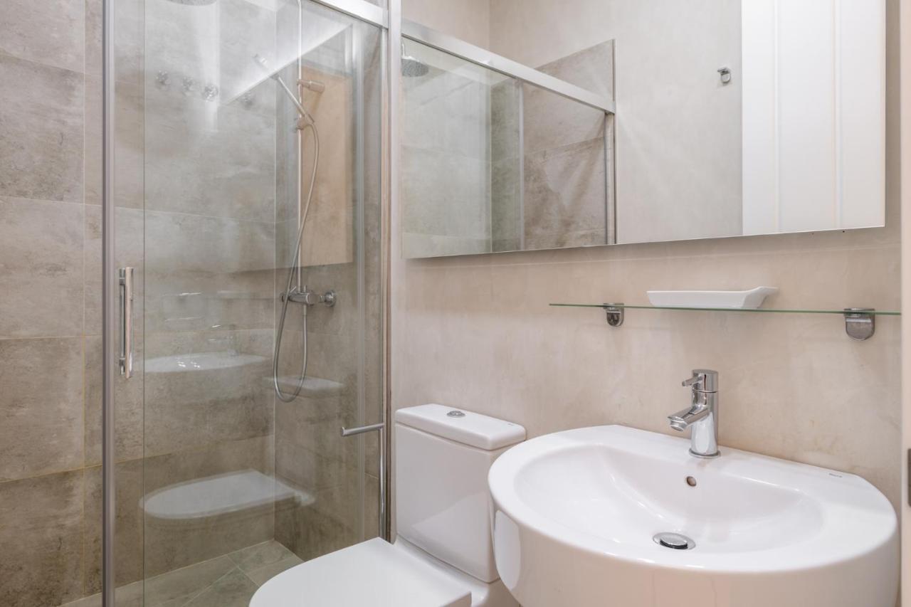 Pinar Vip Class C/granada Apartment *