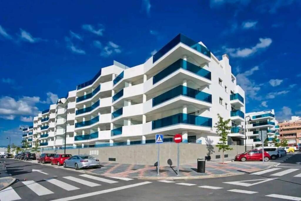 Lovely With Pool In Fuengirola Mijas Costa Malaga