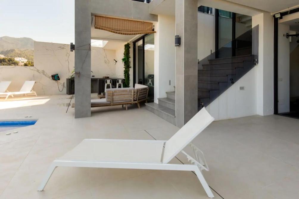 Luxury In Frigiliana - Maui Villa *