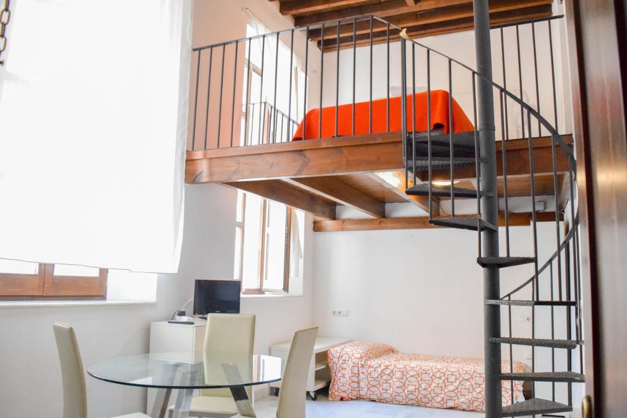 Apartamento Duplex C/alvarez Málaga