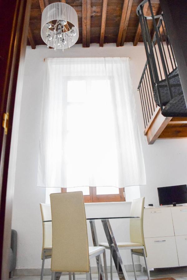 Duplex C/alvarez *