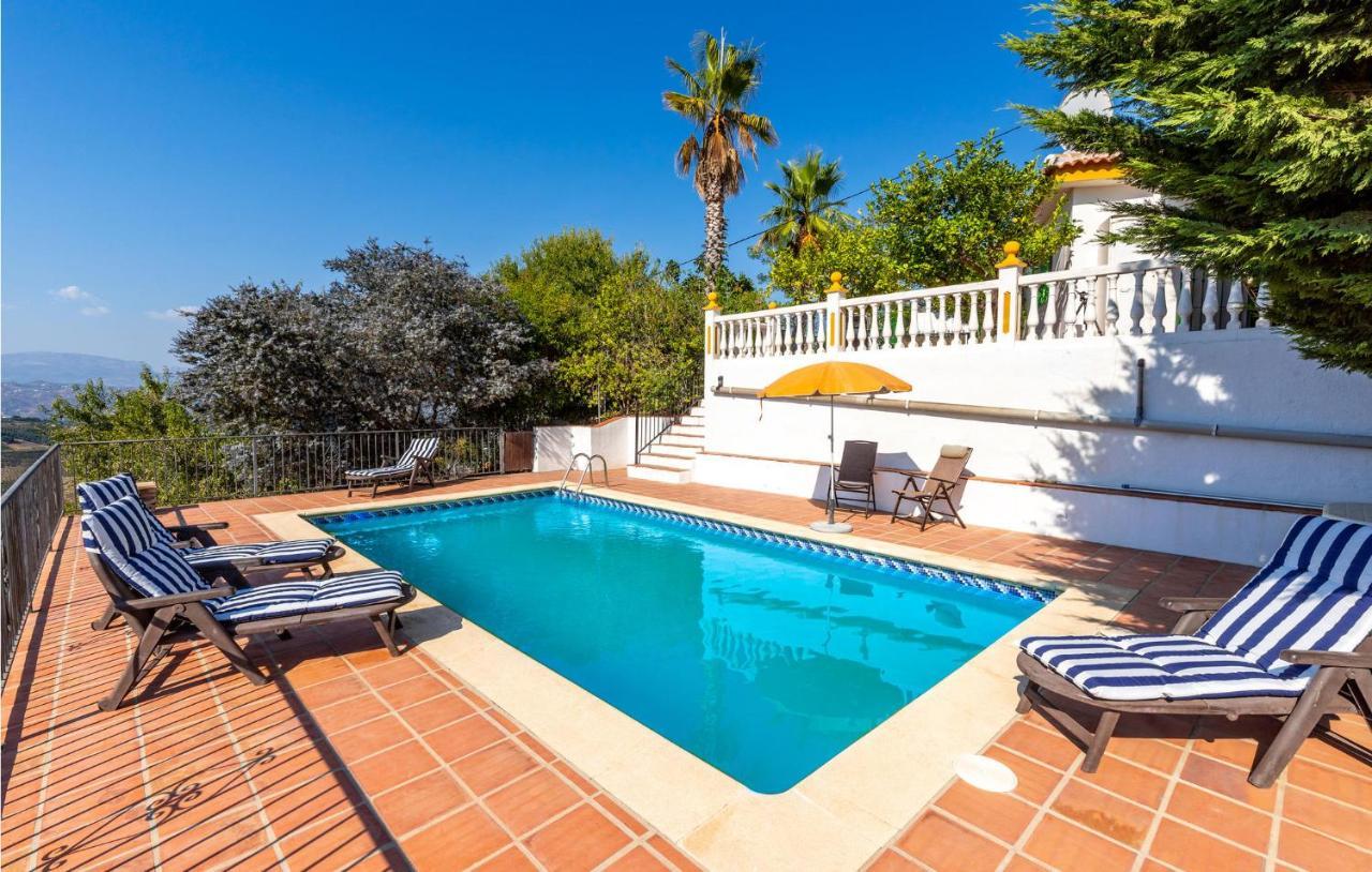 Pet Friendly In Iznate With Kitchen Holiday home