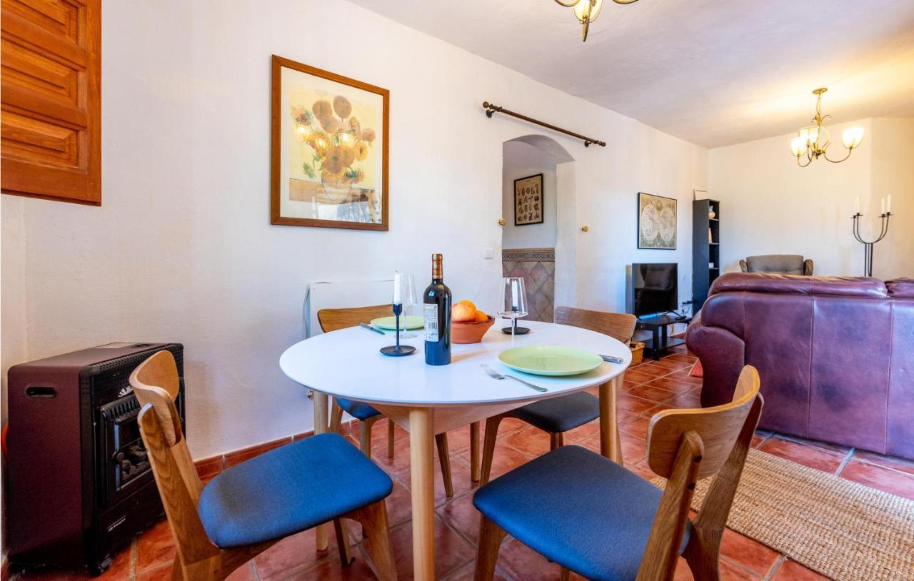 Pet Friendly In Iznate With Kitchen Holiday home