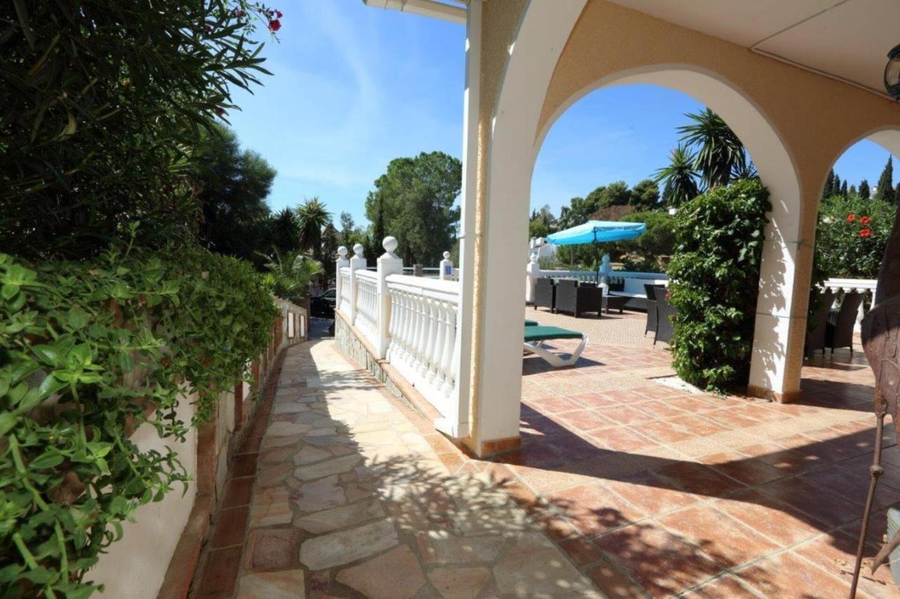 Villa Delightful 5 Bed In Fuengirola Costa Del Sol Malaga