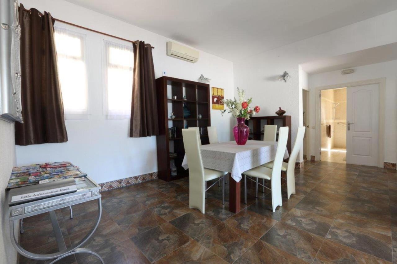Delightful 5 Bed In Fuengirola Costa Del Sol Villa Malaga