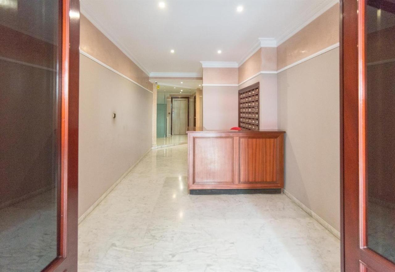 Gran Confort Muelle Uno Apartment