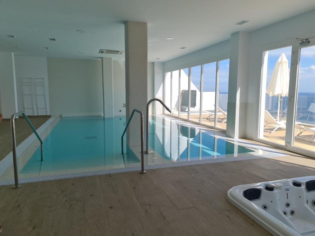 Bayview Hills Apartment